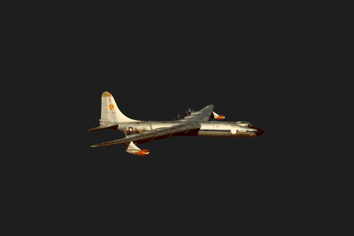 The Terrifying Actuality of Flying Nuclear Bombers The Terrifying Actuality of Flying Nuclear Bombers