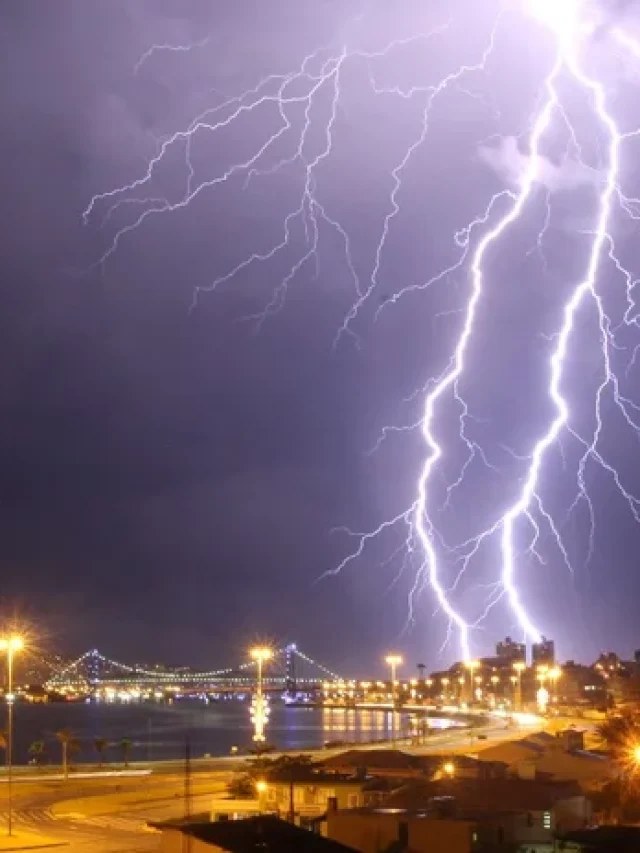 Can Lightning Be Stored?